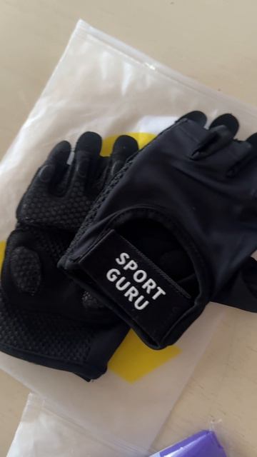 Стильный инвентарь - это самый лучший подарок, чтобы поднять мотивацию для занятия спортом 💪🏻