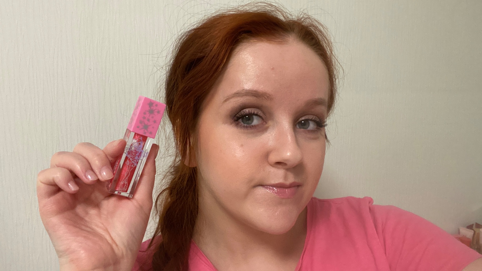 АСМР ШЕПОТ НА ФОН, БЫСТРЫЙ МАКИЯЖ