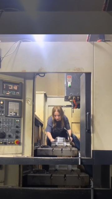 Фрезерование с ЧПУ - один из наиболее распространенных процессов при производстве сложных деталей