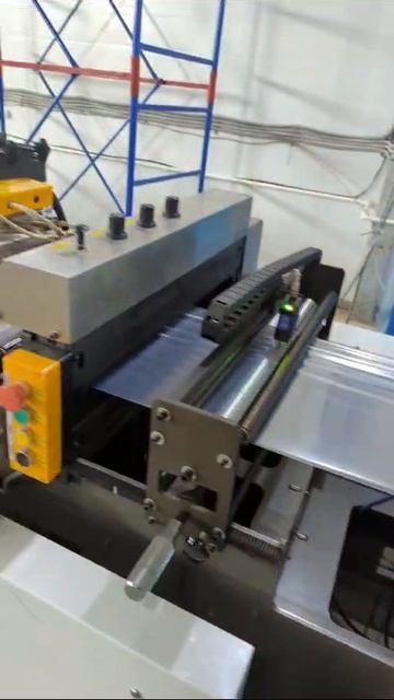 Пакетоделательная машина для вакуумных пакетов, дой-паков, фигурных пакетов