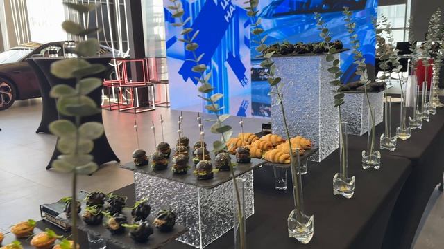 Фуршет на презентации автобренда Exeed , апрель 2026 — часть 3