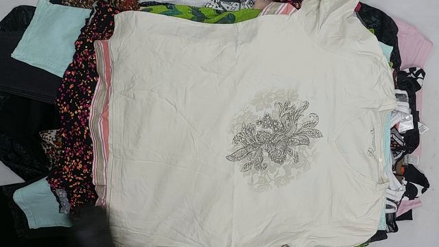 42877 Большие размеры микс женский, 26пак, 92102, секонд (cream/extra) оптом