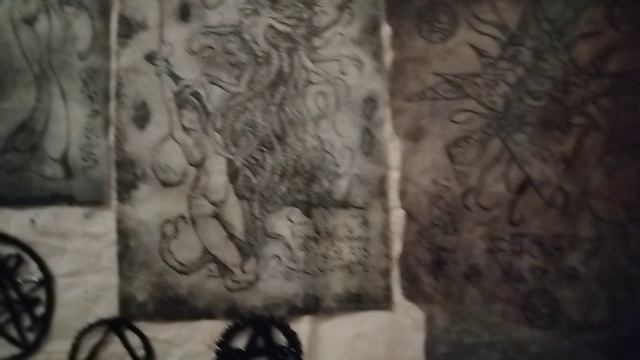 Некрономикон интерьерная картина.