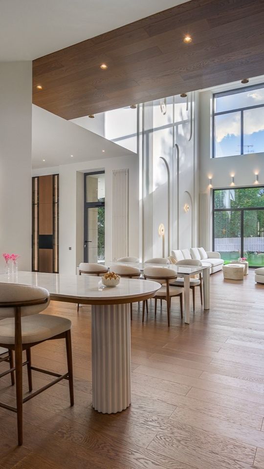 Стильный новый дом “под ключ” в КП Резиденции Бенилюкс