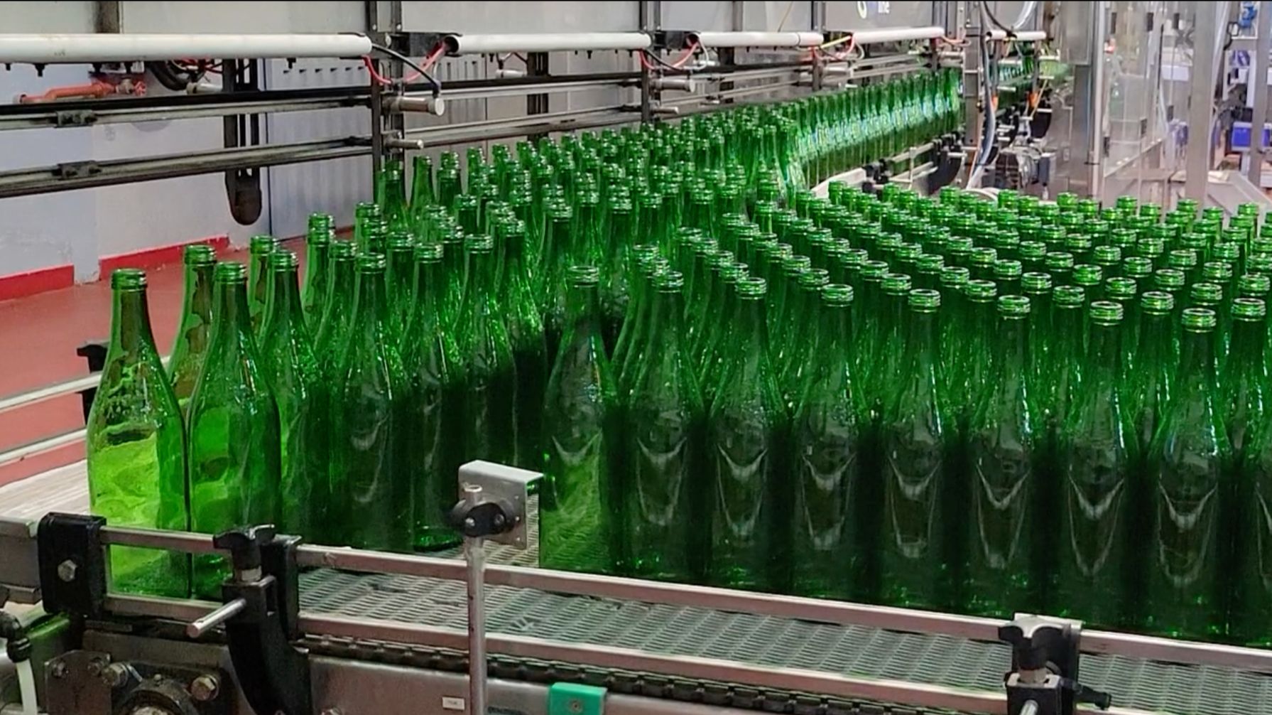 Автомат-депаллетайзер JnD-100 - проект в Новой Зеландии.