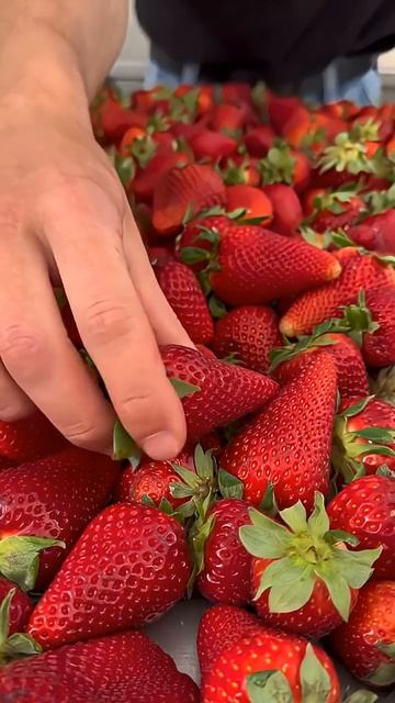 клубничное настроение