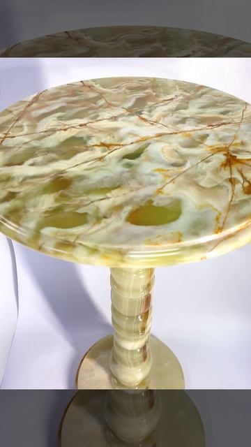 Стол из оникса 400*400*680мм. 1212504-16
