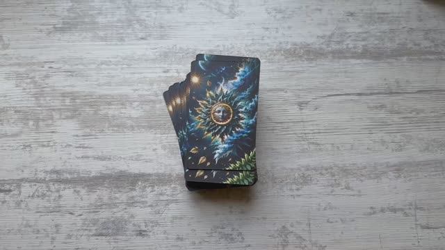 что ждет с ним? ближайшая перспектива. таро расклад #таро