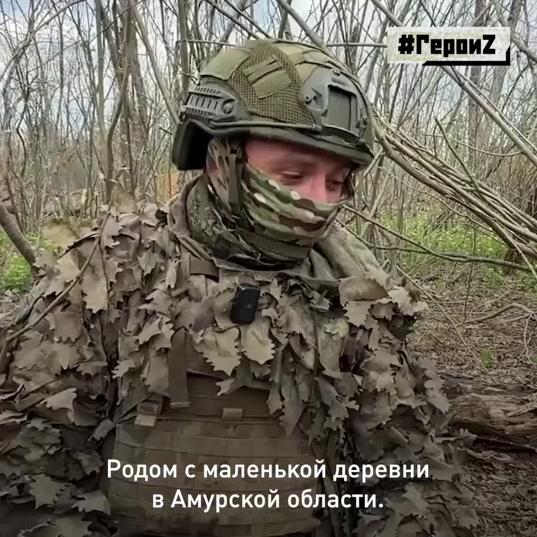 Когда-то давно, еще в прошлой жизни, в своем родном регионе он был фельдшером. Но потом жизнь дал...