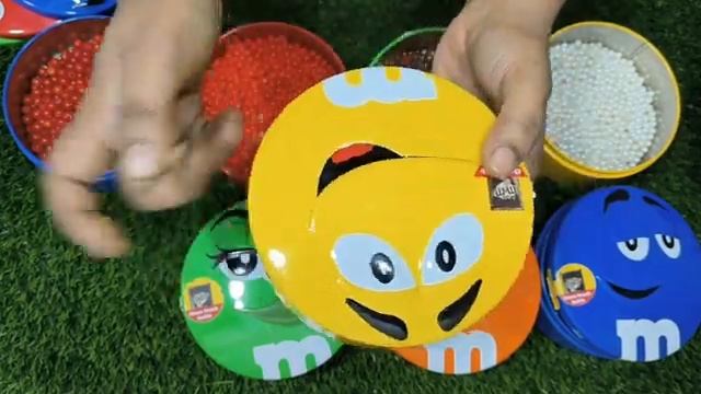 Asmr. Цветные конфеты. Видео для детей. Нэвкин тв.(9)