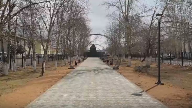 Село аллей. Как благоустраивается Хоринск?