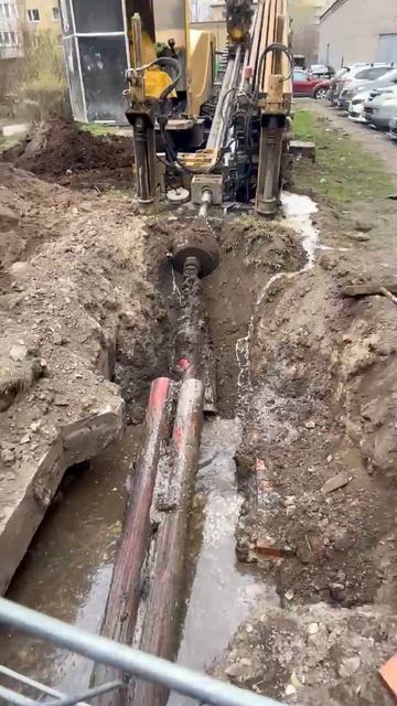 14)Обрезка концов труб в стартовом котл-е. 9й прокол.СПб, ул.Варшавская. Апрель 2026г.