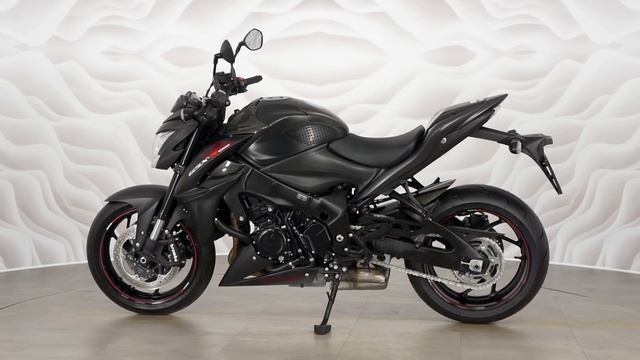 SUZUKI GSX-S 1000 Vin GT79B-101231