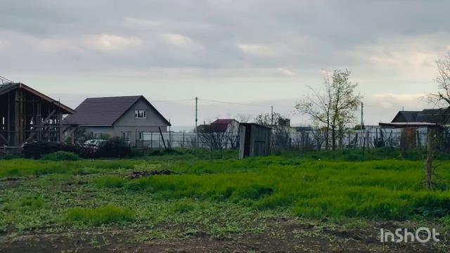 document_5424601414913534730 правее