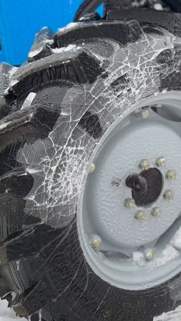 Хрустальный трактор Беларус