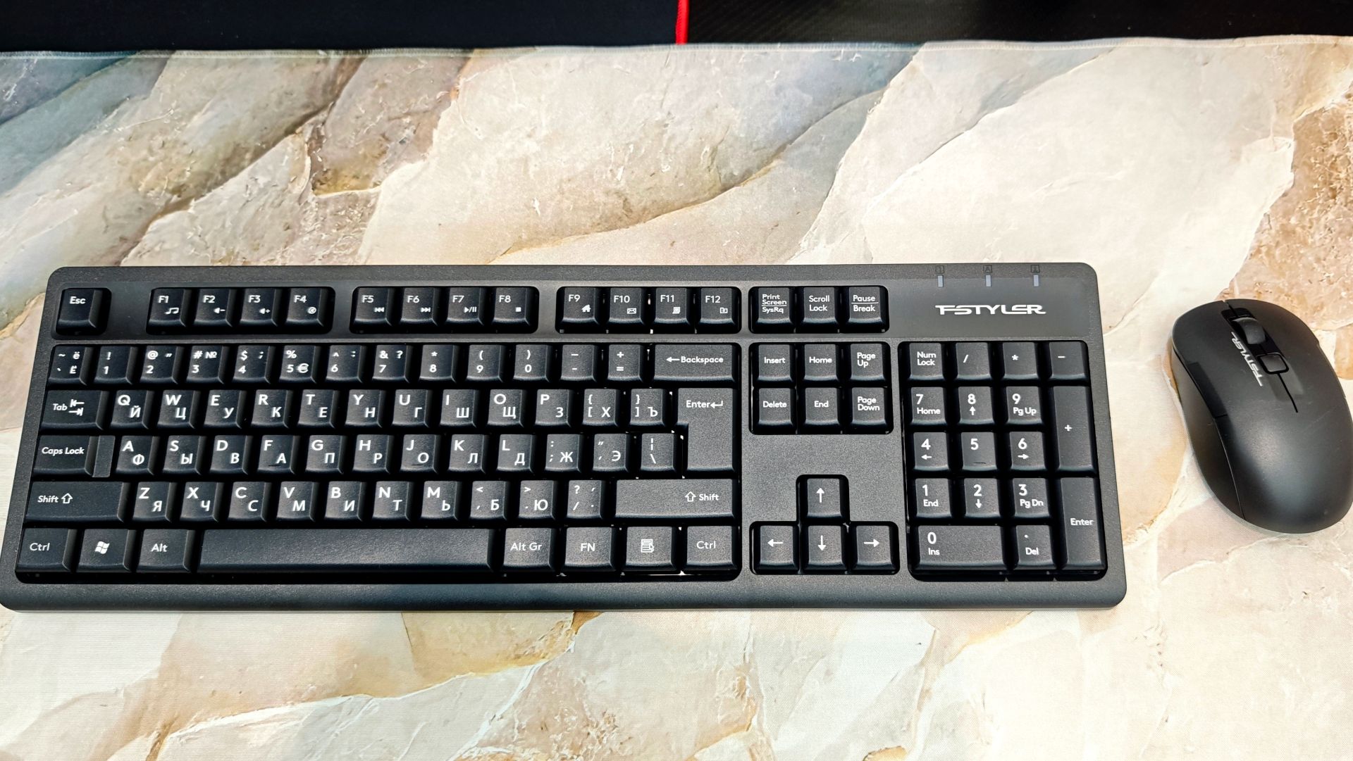 Обзор беспроводной клавиатуры+мыши A4Tech Fstyler FG1200S