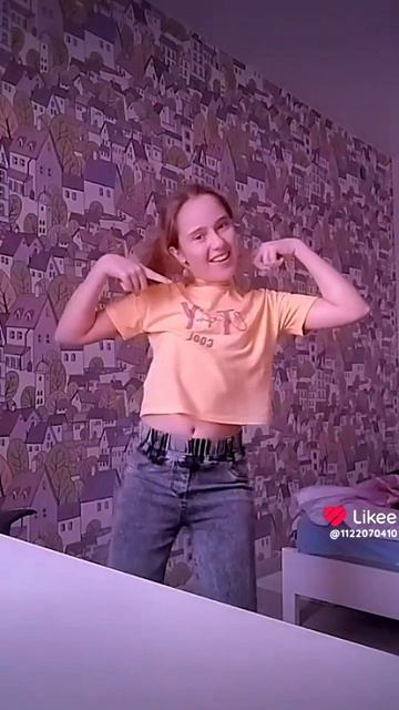 держите за меня крестики завтра. 
у меня завтра ВПР по русскому языку 🤦♀️🤦♀️