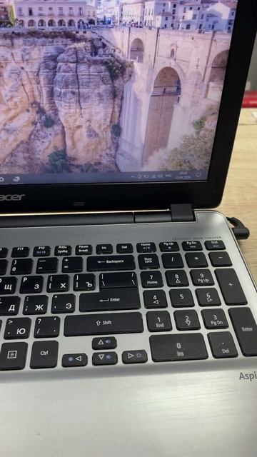 Обзор на ноутбук