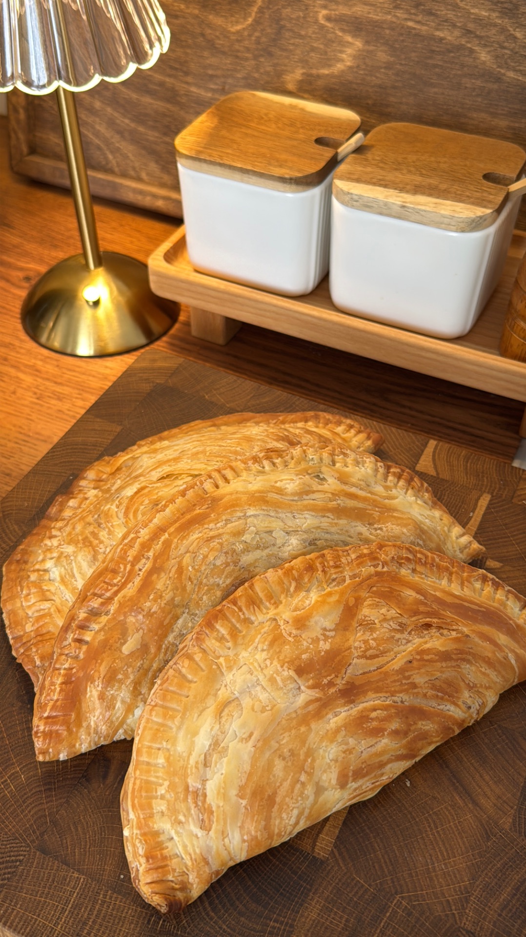 044D66F2-AE9C-47AD-84C4-CAFA1A7293B2