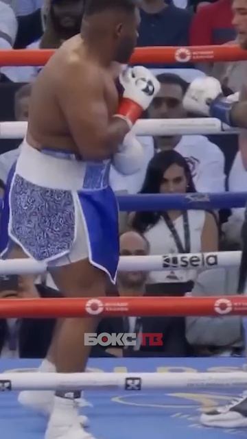 Кубинец Леньер Перо против американца Джаррелла Миллера - 25 апреля