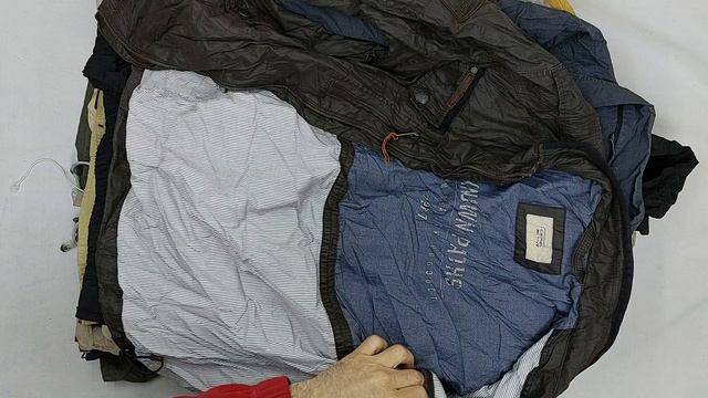 42977 Ветровки мужские, 16пак, 21992, секонд (extra/1 кат) оптом