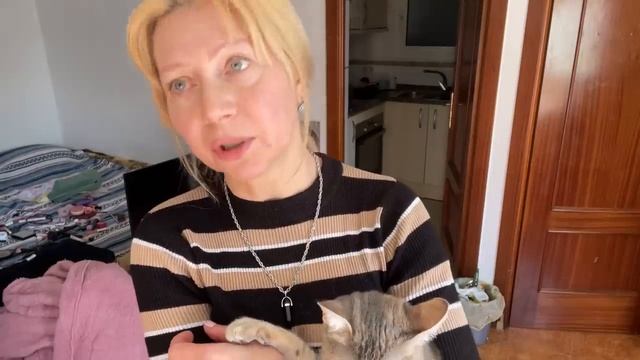 С МОИМ МНЕНИЕМ НЕ НУЖНО СОГЛАШАТЬСЯ НЕ ЖИВИТЕ ДЛЯ ЛЮДЕЙ ЖИВИТЕ ДЛЯ СЕБЯ