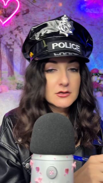 АСМР 👮♀️ Полиция на страже порядка / всех хейтеров в наручники #асмр #acmp