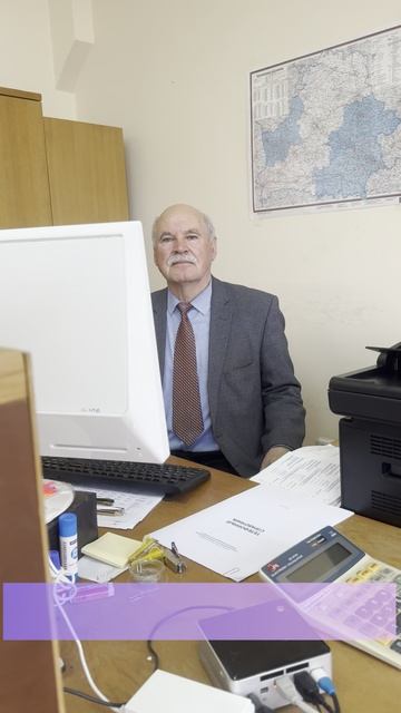 На песию с почётом и уважением!