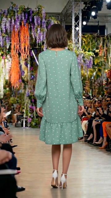 Платье сердечко цвета фисташка