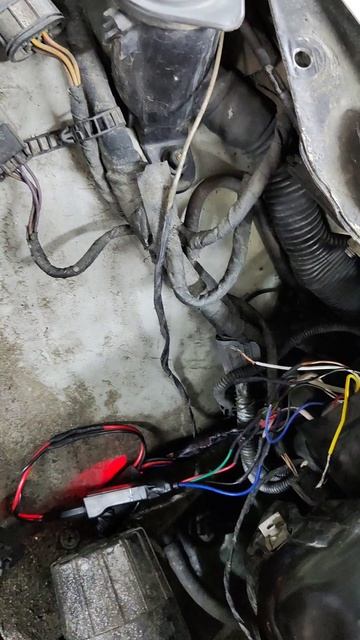 BMW 7 Series E65/66 #Самовыключение дальнего света при перегрузке цепи от мощных bi-led модулей