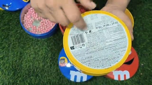 Asmr. Цветные конфеты. Видео для детей. Нэвкин тв.(98)