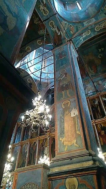 Песнопения при иерейской хиротонии