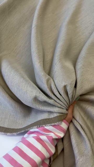 Костюмный шелк со льном в серо-бежевом цвете