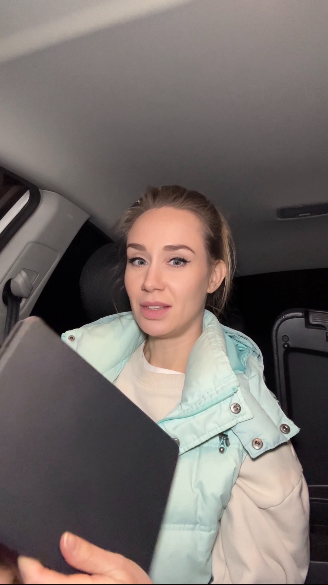 Он создал многоходовочку, а мне нужен был новый планшет🤣