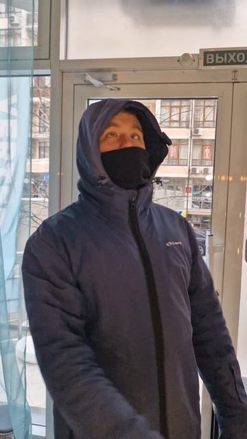 Ограбление студии массажа. Треш, смотреть всем