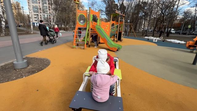 ДЕТСКИЕ ПЛОЩАДКИ В МОСКВЕ
