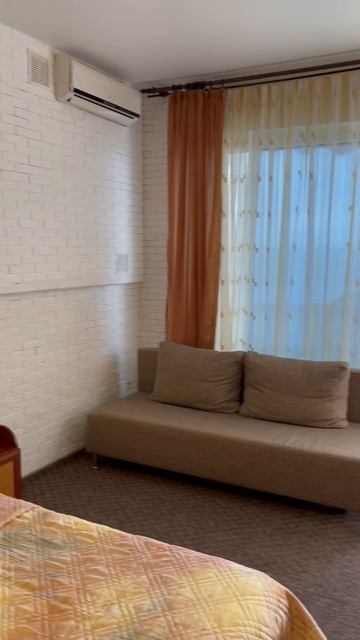 Обзор номера на 5 эт с балконом и видом на море Отель Лагуна Утес