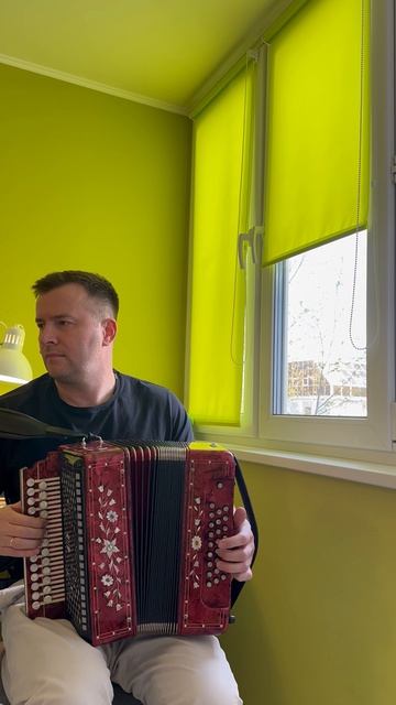 На поле танки грохотали