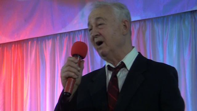 Муз. М.Жура, ст. А.Борли, русский текст  Л.Дербенева 