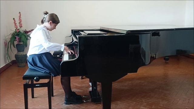 А. Хеведев «Баба Яга». Исполняет Ариана Алексеева.