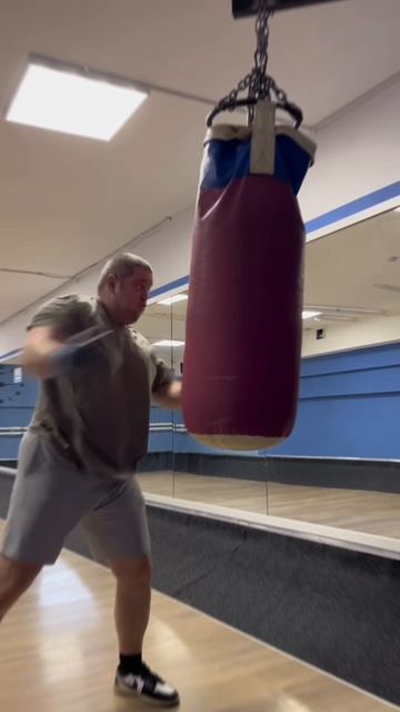 #бокс #тренировка #единоборства #техникабокса #маятник #двойка