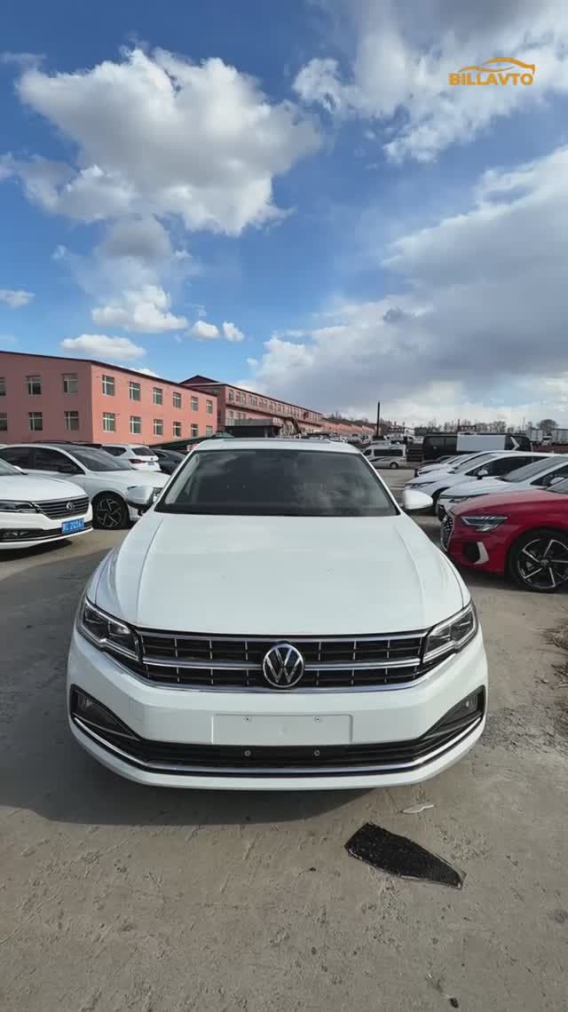 В продаже VOLKSWAGEN BORA из Китая