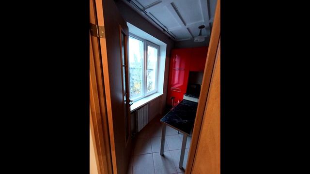 Укладка ламината, поклейка обоев. Донецк. Набережная.