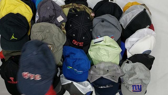 42528 Бейсболки, 5пак, CE4, секонд (extra/1 кат) оптом