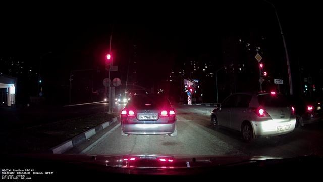 Пример съемки видеорегистратора iBOX RoadScan PRO 4Kночью в полном отсутствии освещения