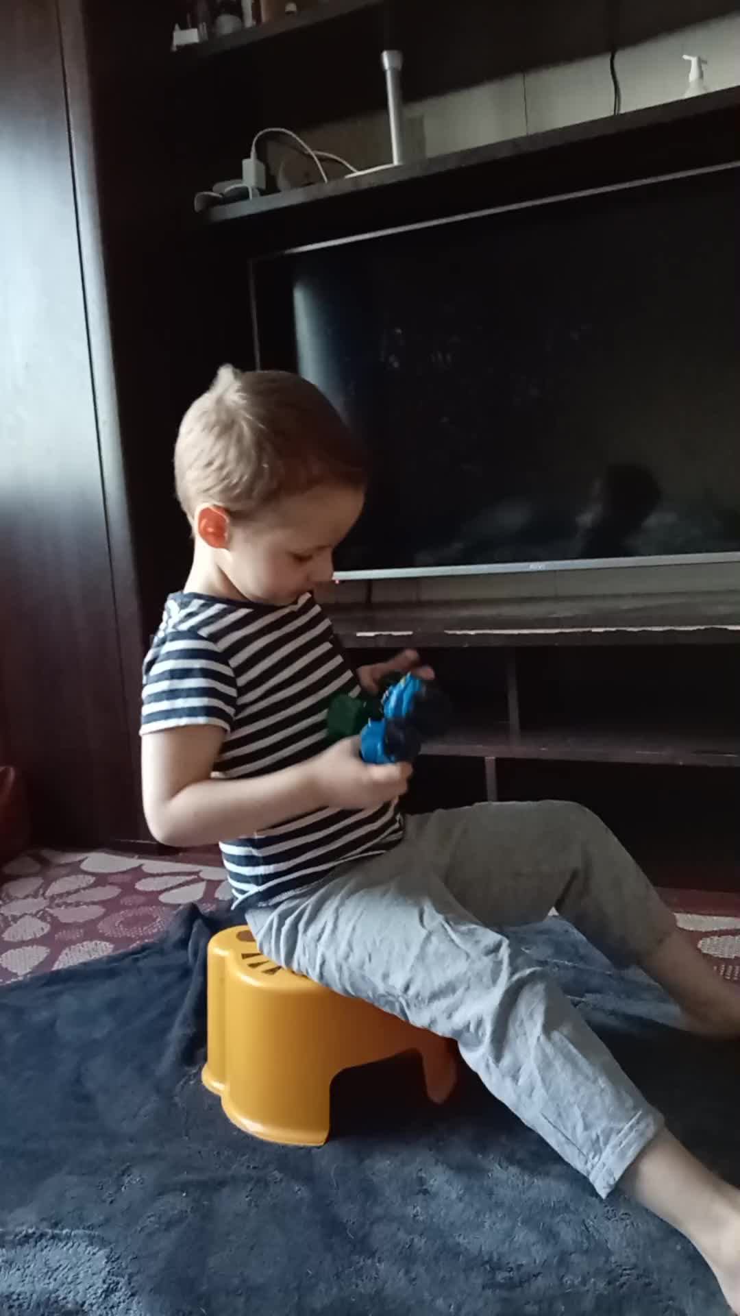 Игрушки,, Диностер,,