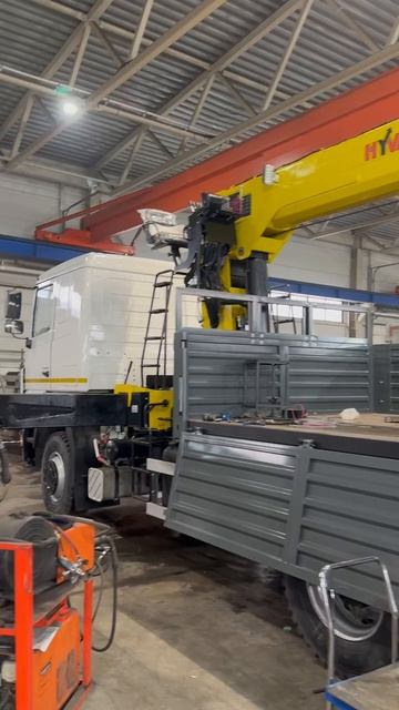 Монтаж сертифицированной люльки на КМУ...