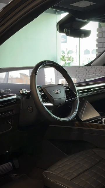 Cadillac Escalade ESV Sport Platinum 2025