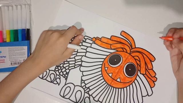 раскрашиваем раскраску ярнаби