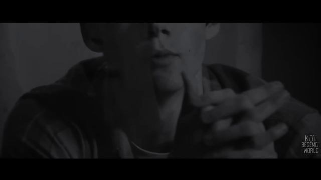 МЫ НЕ ОДНИ В ЭТОЙ КВАРТИРЕ... Страшные истории на ночь.